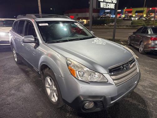 2013 Subaru Outback 2.5i Premium