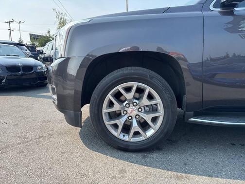 2017 GMC Yukon SLE