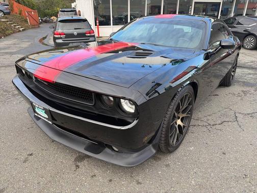 2013 Dodge Challenger SXT