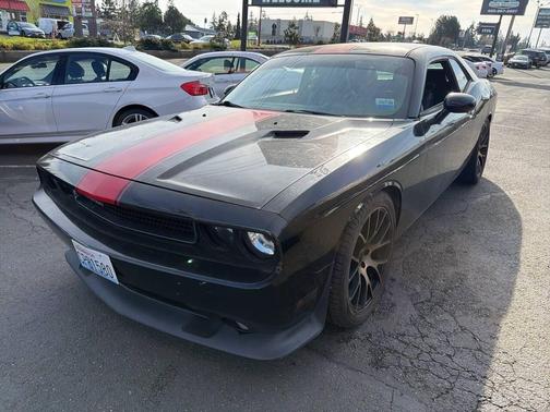 2013 Dodge Challenger SXT