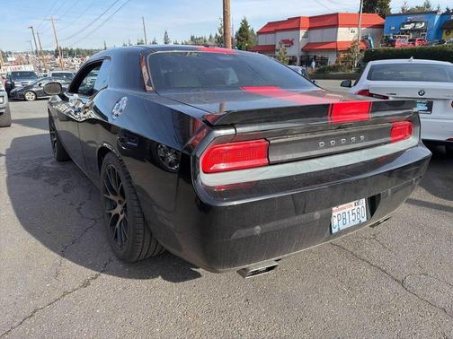 2013 Dodge Challenger SXT