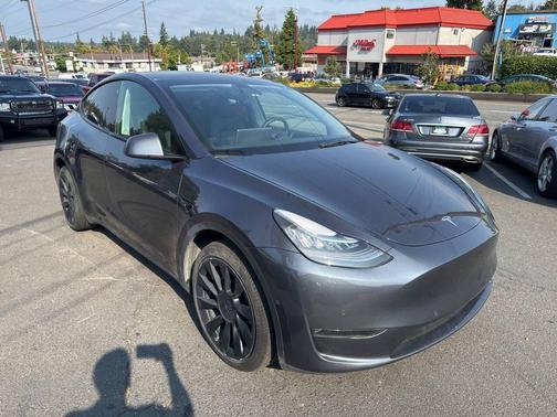 2021 Tesla Model Y Long Range Dual Motor All-Wheel Drive