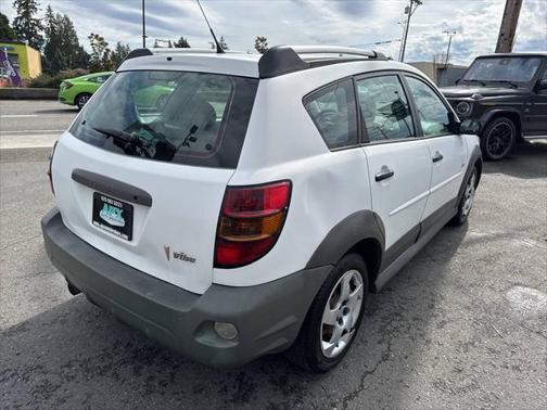 2006 Pontiac Vibe Base