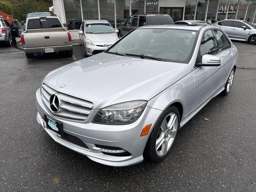 2011 Mercedes-Benz C-Class Luxury
