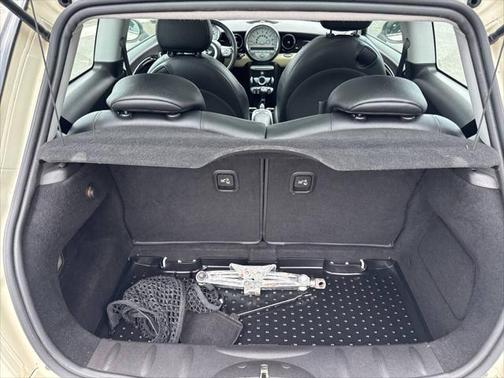 2007 MINI Cooper S Base