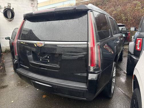 2018 Cadillac Escalade Platinum