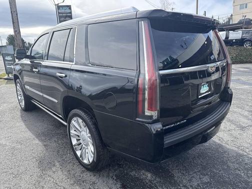 2018 Cadillac Escalade Platinum