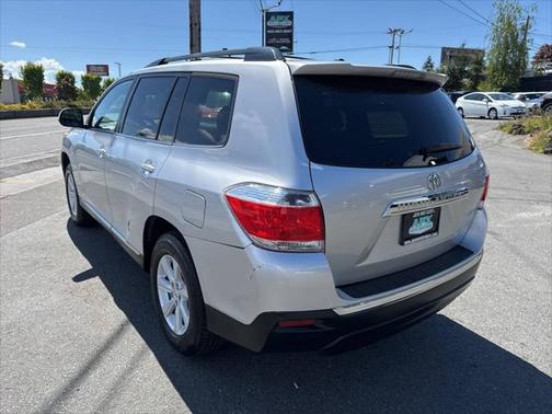2012 Toyota Highlander SE
