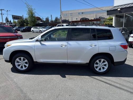 2012 Toyota Highlander SE