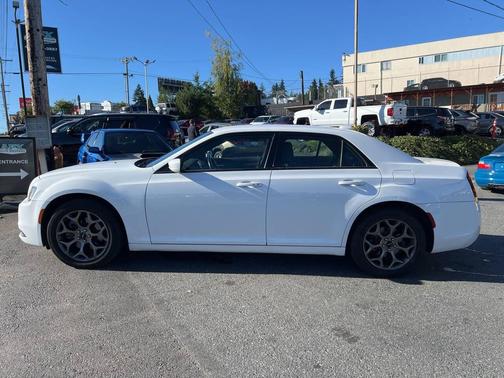 2015 Chrysler 300 S