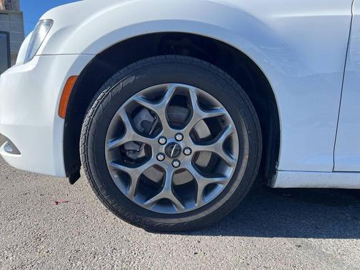 2015 Chrysler 300 S