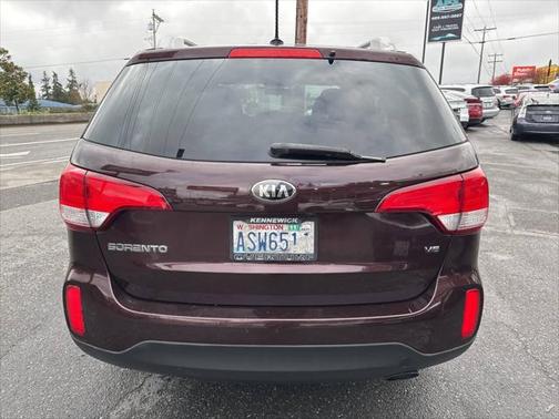 2015 Kia Sorento LX