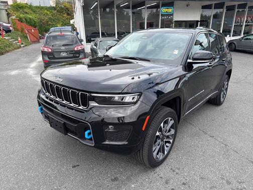 2023 Jeep Grand Cherokee 4xe Overland