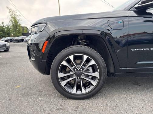 2023 Jeep Grand Cherokee 4xe Overland