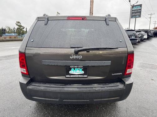 2005 Jeep Grand Cherokee Laredo