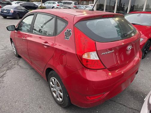 2012 Hyundai Accent GS
