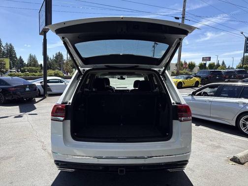 Deep Black Pearl 2019 Volkswagen Atlas 3.6L SEL