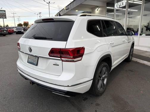 Deep Black Pearl 2019 Volkswagen Atlas 3.6L SEL