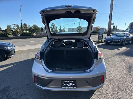 2021 Hyundai IONIQ EV SE