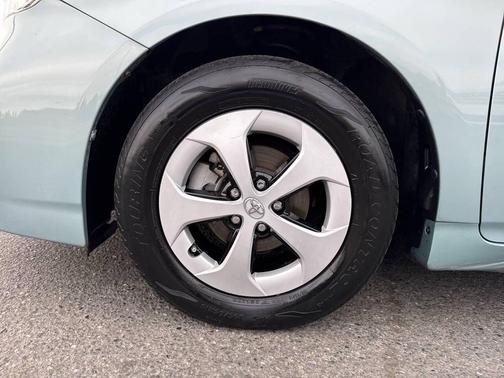 2014 Toyota Prius Four