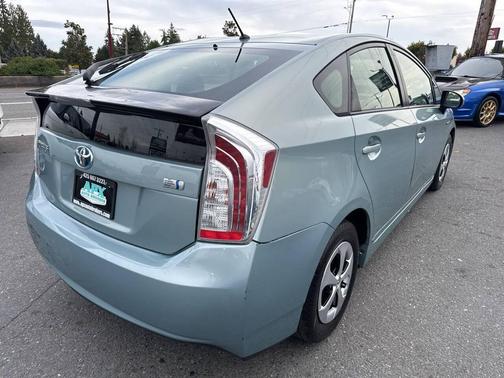 2014 Toyota Prius Four