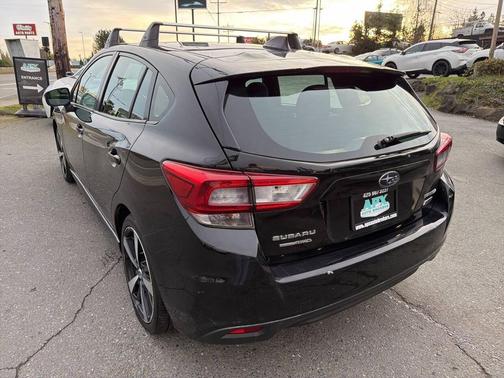 2017 Subaru Impreza 2.0i Sport