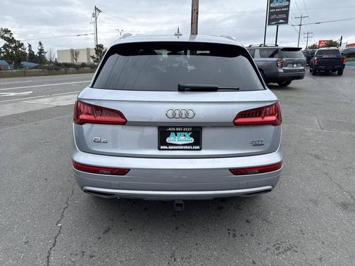 2018 Audi Q5 2.0T Premium Plus