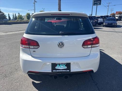2013 Volkswagen Golf R 4-Door w/DCC & Navigation