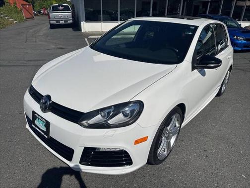 2013 Volkswagen Golf R 4-Door w/DCC & Navigation