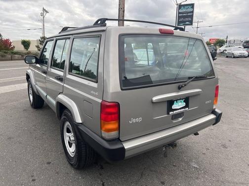 2001 Jeep Cherokee Sport 4WD