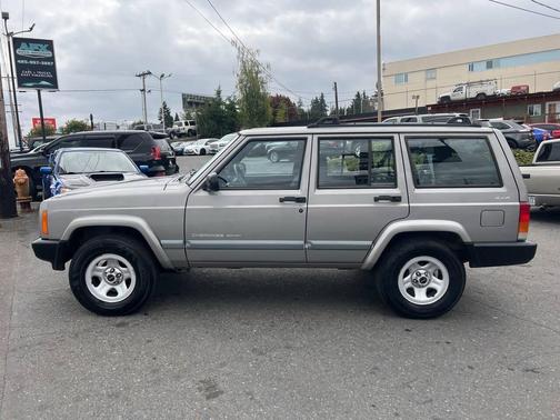 2001 Jeep Cherokee Sport 4WD