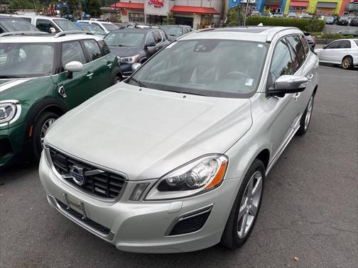 2013 Volvo XC60 T6 R-Design
