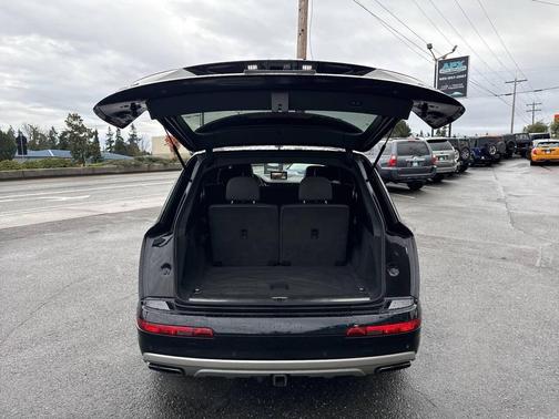 2017 Audi Q7 3.0T Prestige