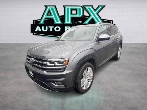 Platinum Gray Metallic 2019 Volkswagen Atlas 3.6L SEL Premium