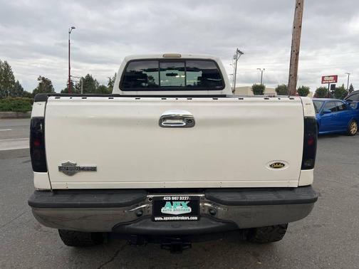 2005 Ford F-250 Lariat