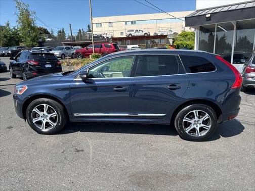 2015 Volvo XC60 T6 Platinum