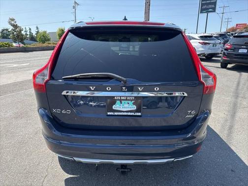 2015 Volvo XC60 T6 Platinum