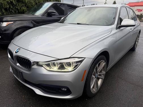 Mineral Gray Metallic 2018 BMW 330 xDrive