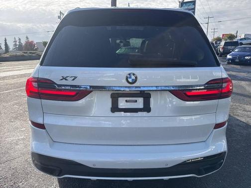 2019 BMW X7 xDrive40i