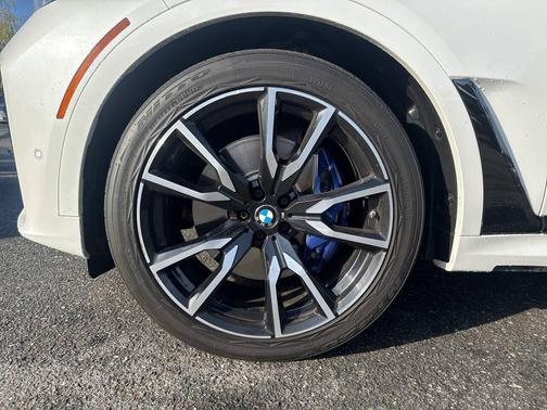 2019 BMW X7 xDrive40i