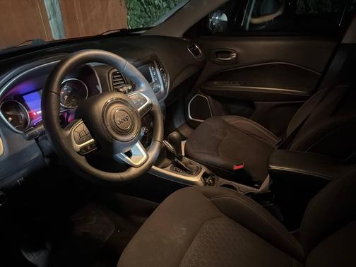 2018 Jeep Compass Sport