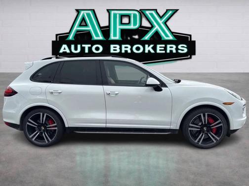 2014 Porsche Cayenne Turbo S