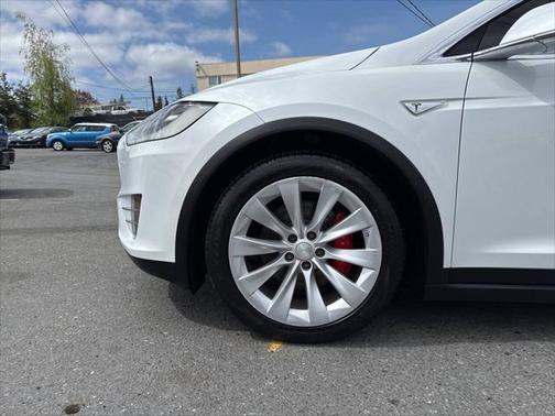 2016 Tesla Model X P90D