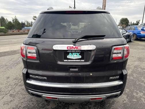 2016 GMC Acadia Denali