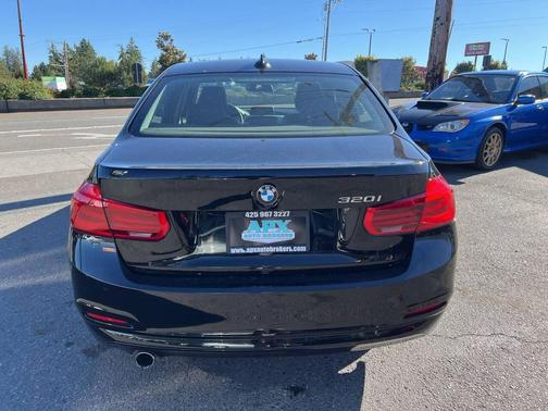 2018 BMW 320 i