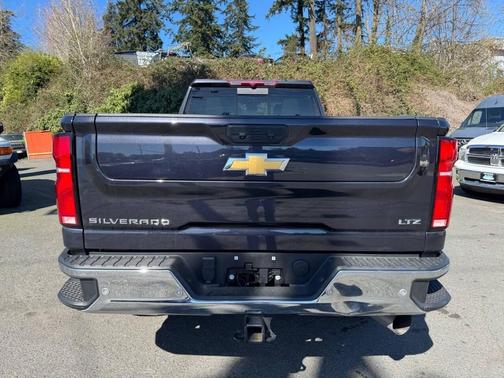 Dark Ash Metallic 2024 Chevrolet Silverado 3500 LTZ