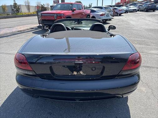 2004 Dodge Viper SRT10