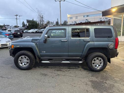 2007 Hummer H3 Base