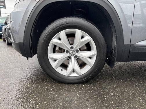 2018 Volkswagen Atlas 3.6L SE w/Technology