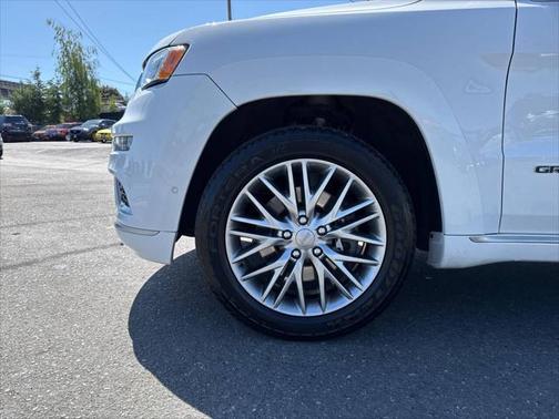 2017 Jeep Grand Cherokee Summit